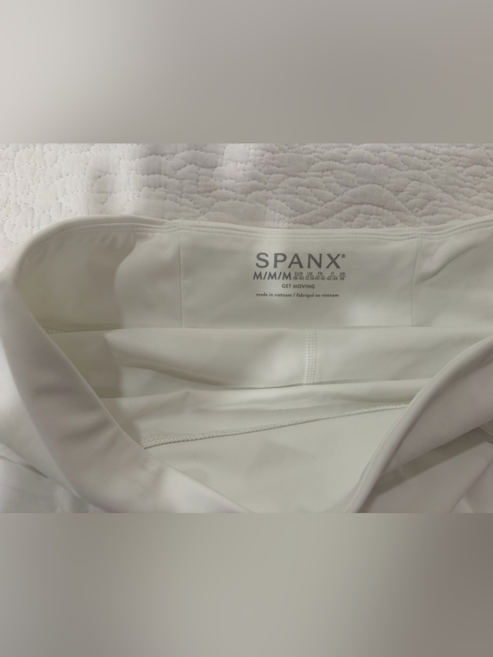 SPANX GET MOVING SKORT, 17” - Picture 2 of 5
